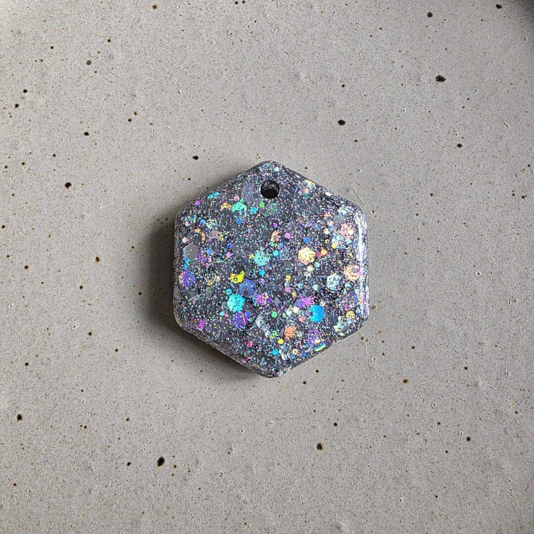 Follow the call of the disco ball – Silver Hexagon