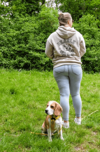 Hoodie beagle mom